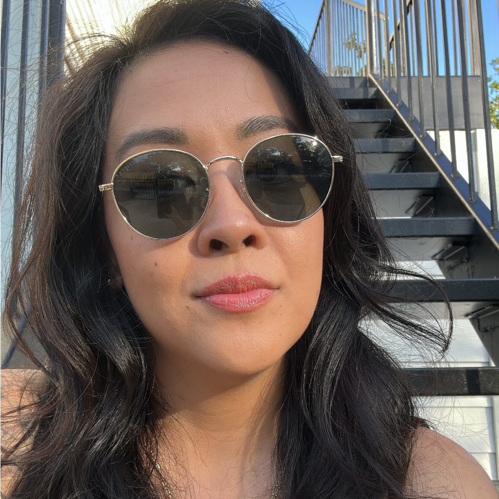 Meet your Posher, Rocielle